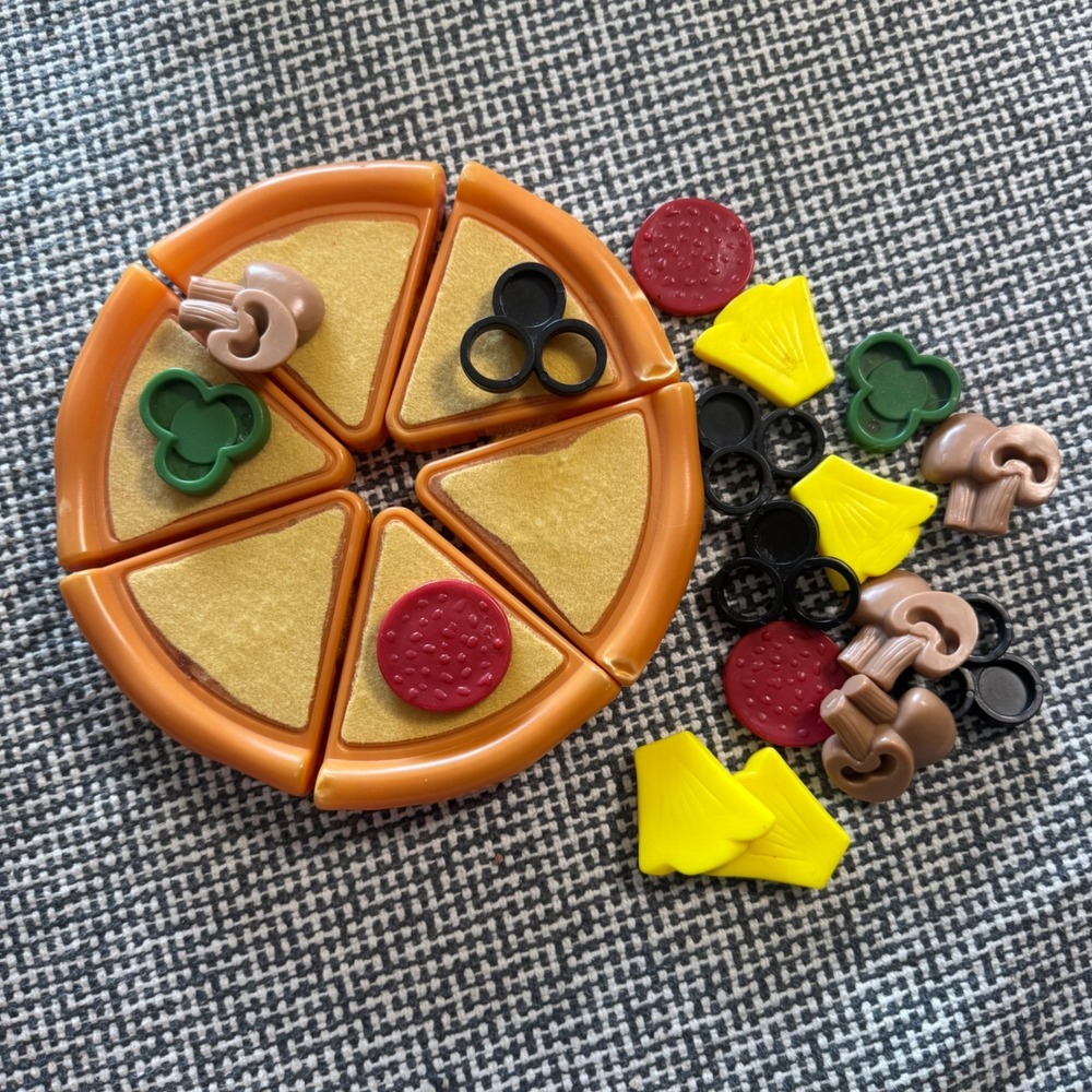 Kids Play Food Pizza Set with Removable Toppings 6 Slices Hook and Loop Toy